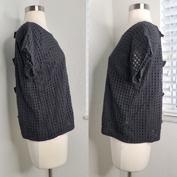 KARL MARC JOHN Eyelet Bow Detail Short Sleeve Top In Black M. - Picture 2 of 6